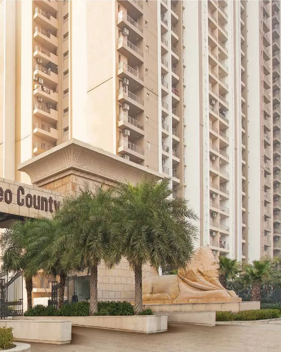 Cocoa County Sector 88A landscaped gardens and residential towers